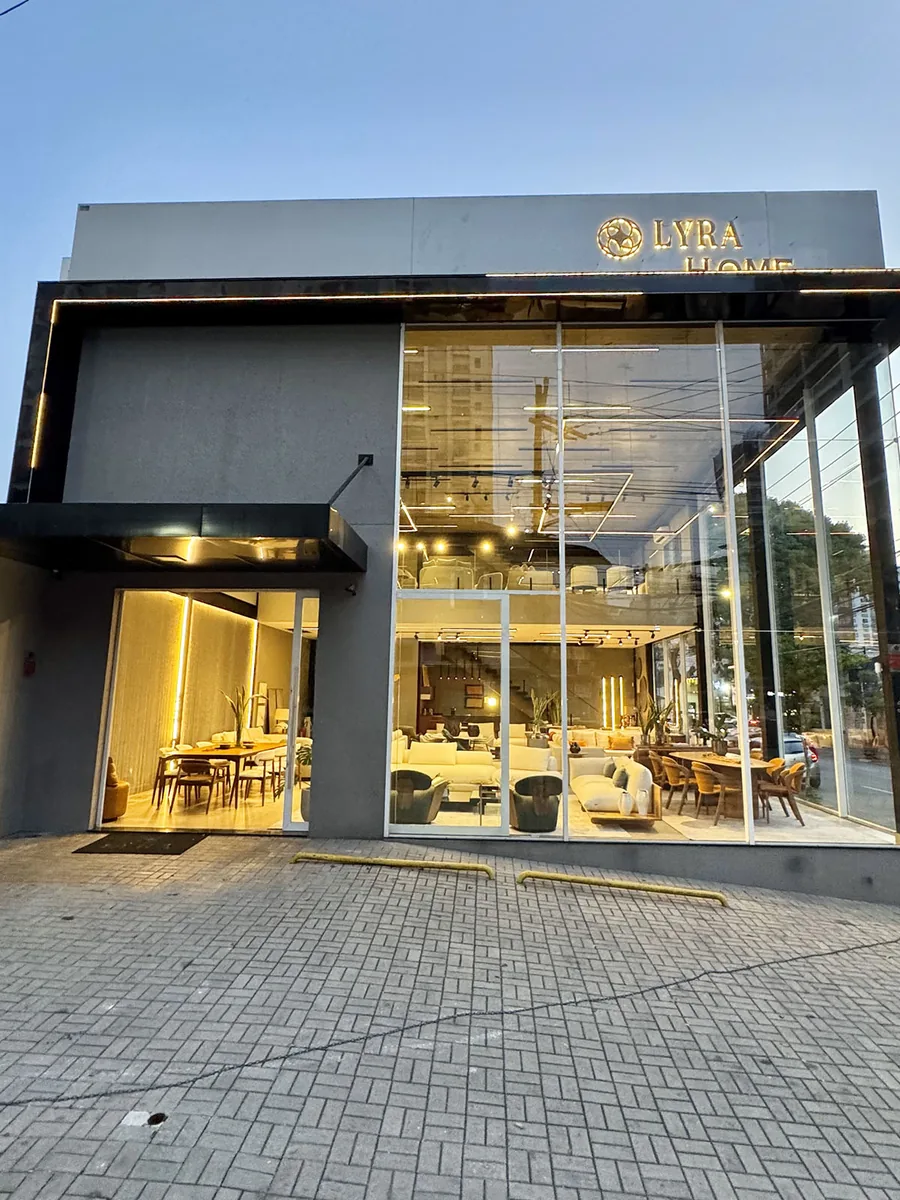 Ambiente do showroom da Lyra Home
